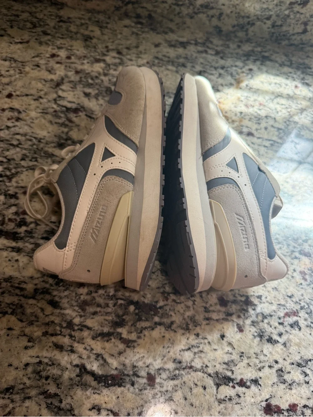 Mizuno RB87 Athletic Shoes Men’s 7